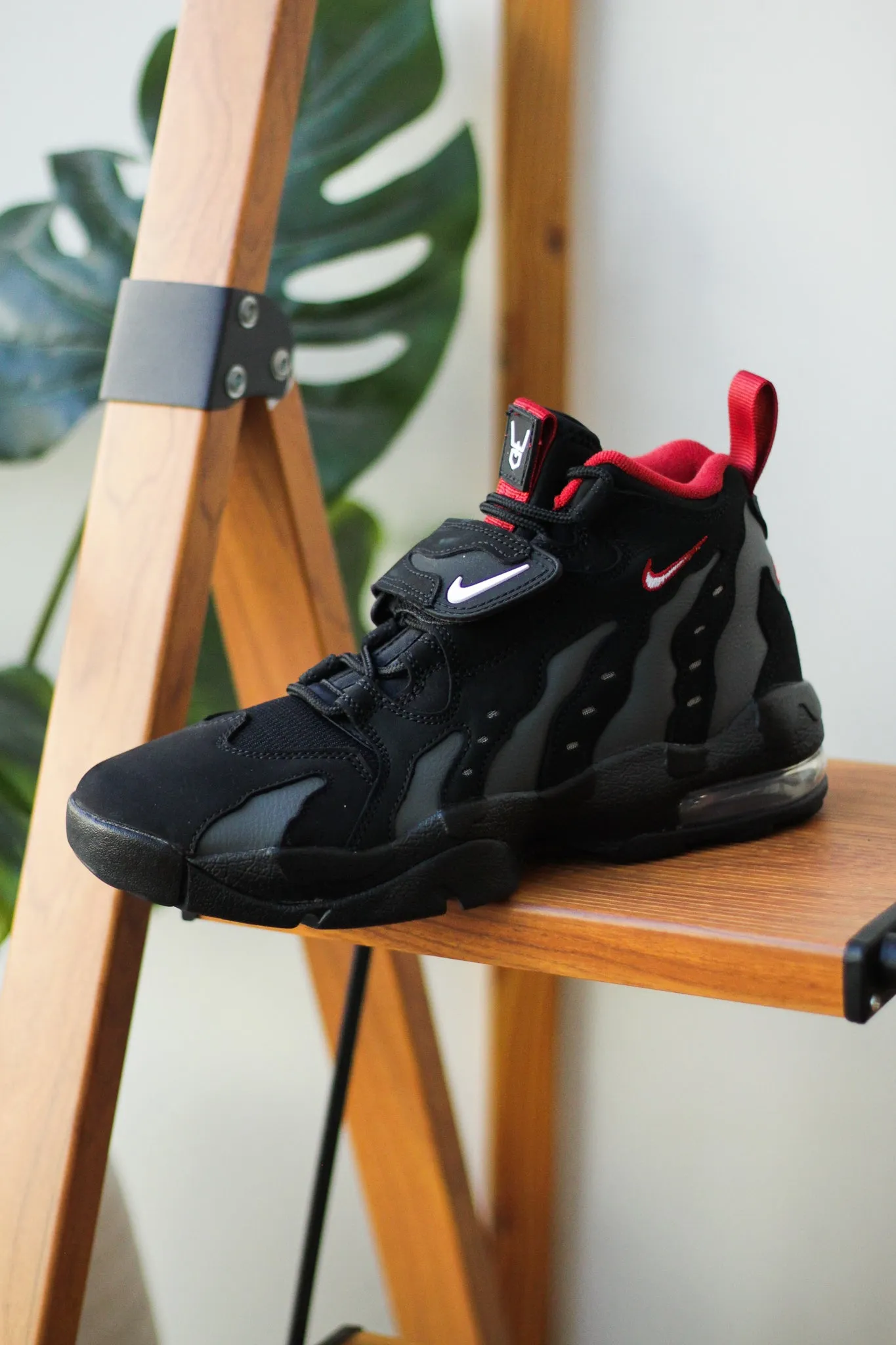 AIR DT MAX '96 "BLACK/ANTHRACITE"