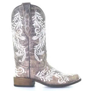 Embroidered Glow Square Toe Cowboy Boots