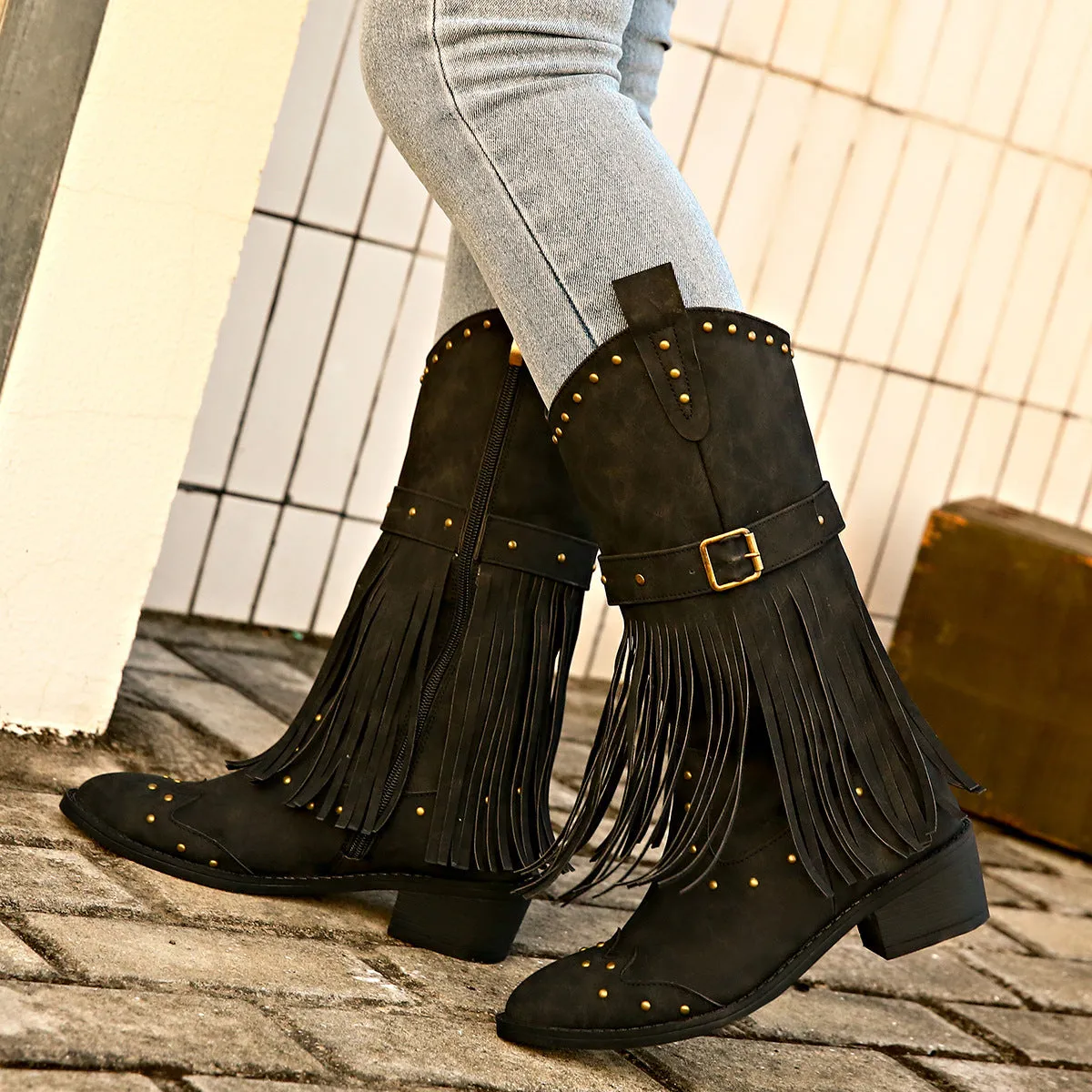 Retro Tassel Rivet Strap Buckle Cowgirl Boots