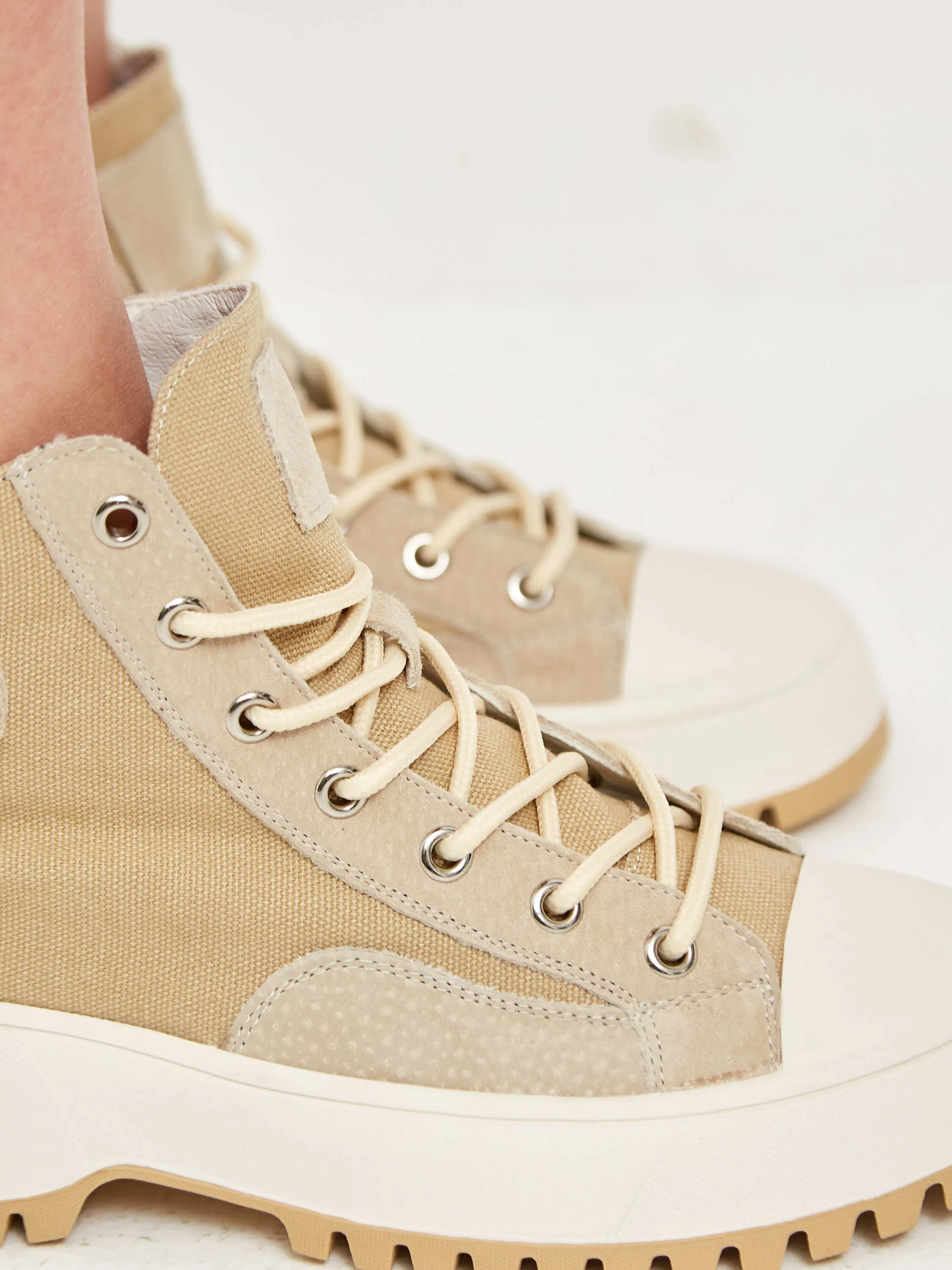 Textured Lace-Up High Top Sneakers