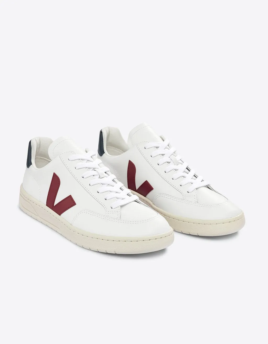 veja v12 sneakers