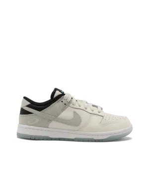 W DUNK LOW SE