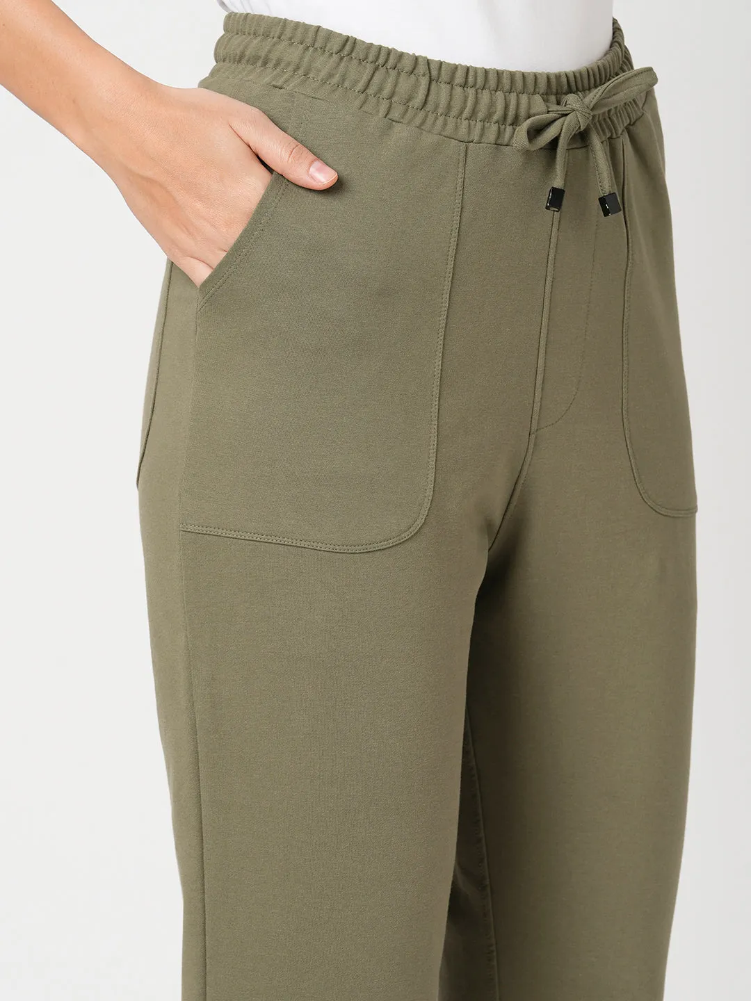 Women High-Rise Solid Relaxed Jogger