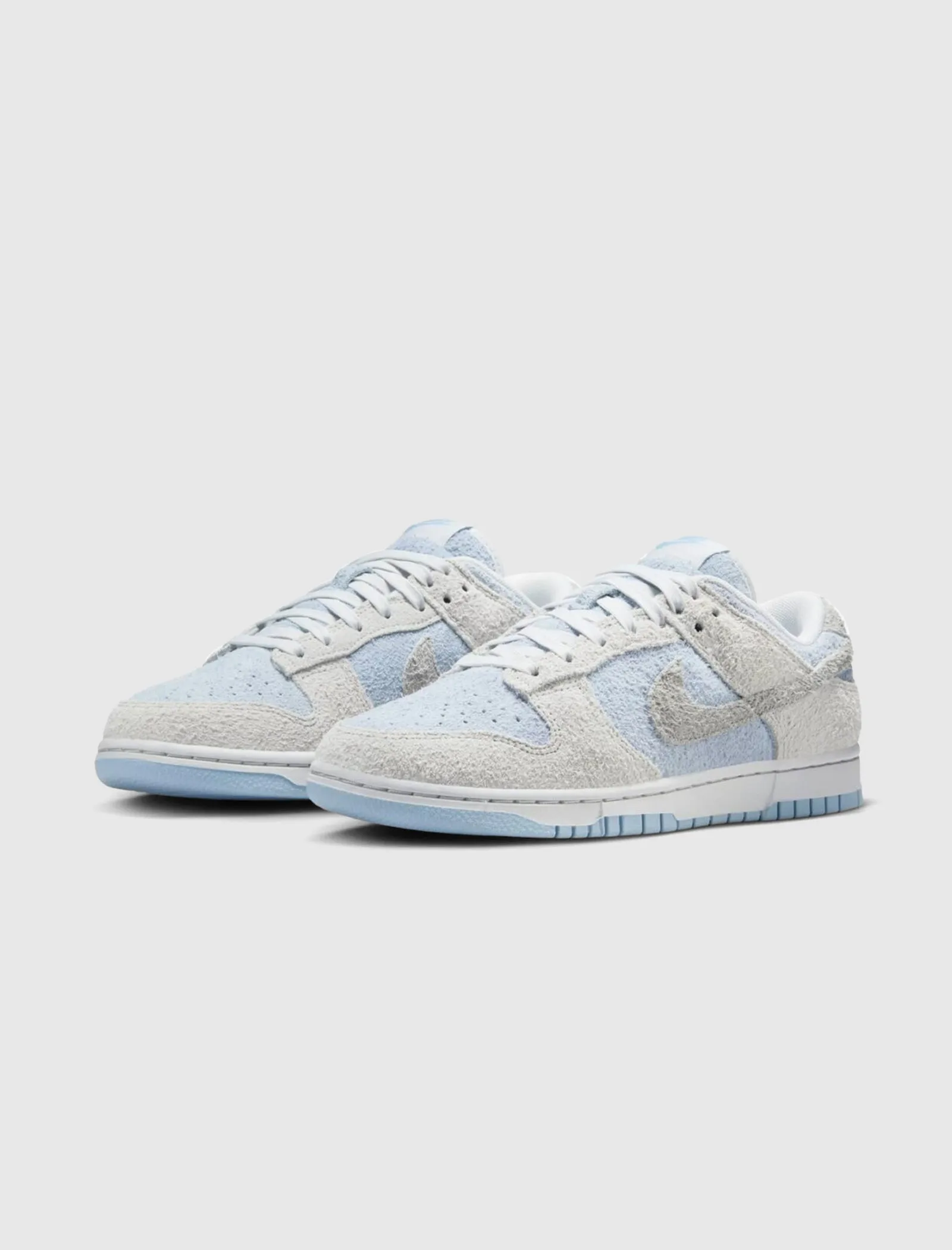 WOMEN'S DUNK LOW "PHOTON DUST/LIGHT SMOKE GREY/ LIGHT ARMORY BLUE"